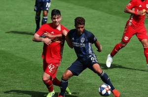 关于霍维康战胜利达，客场不败阵容保排名中游的信息